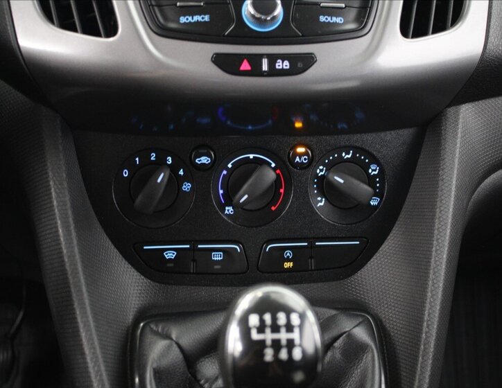 Ford Transit Connect 14