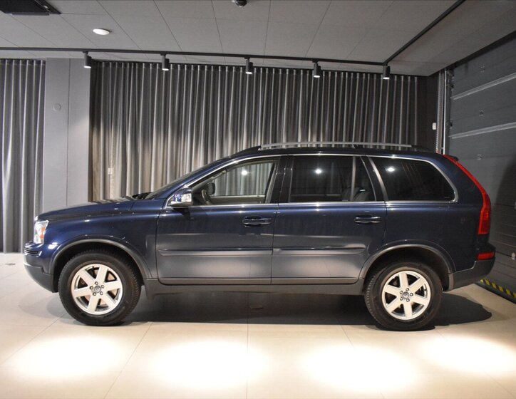 Volvo XC90 SUV / Terénní 2,4 l 147 kw