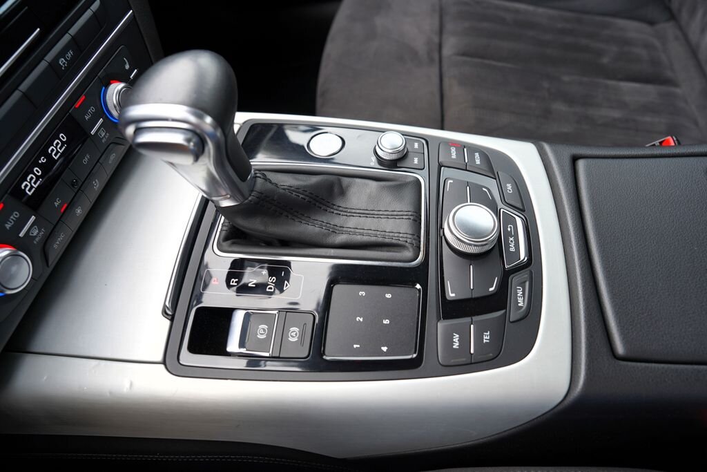 Audi A6 Sedan / Limuzína 2,8 l 150 kw
