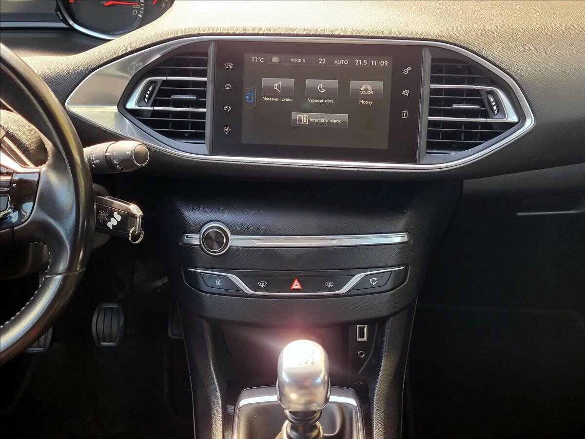 Peugeot 308 Kombi 1,2 l 96 kw