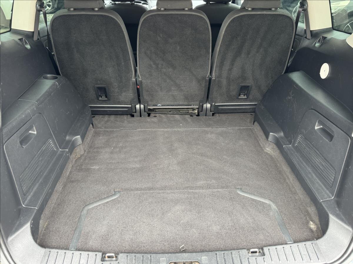 Ford S-MAX MPV 1,8 l 92 kw