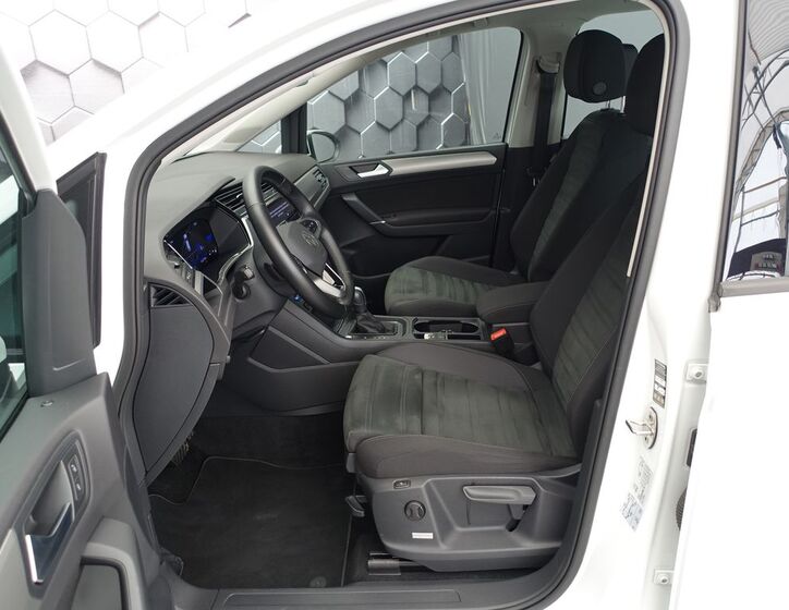 Volkswagen Touran 29