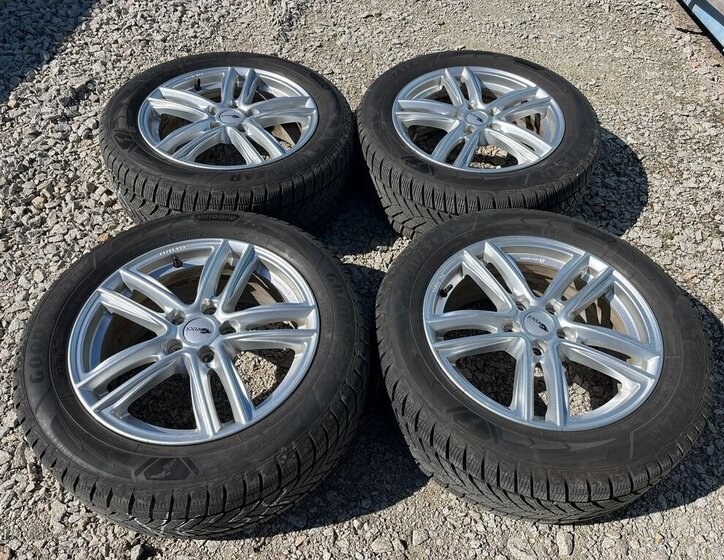 Ford S-MAX MPV 2,5 l 140 kw