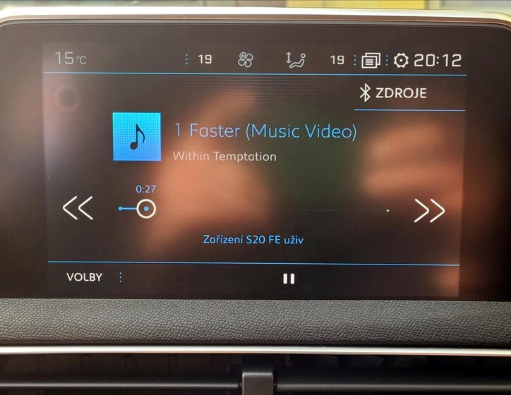 Peugeot 3008 SUV / Terénní 1,5 l 96 kw