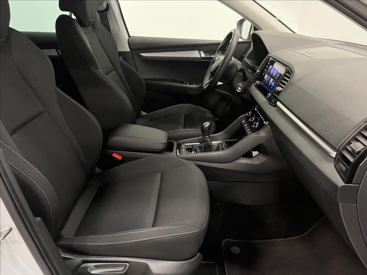 Škoda Karoq SUV / Terénní 1,5 l 110 kw