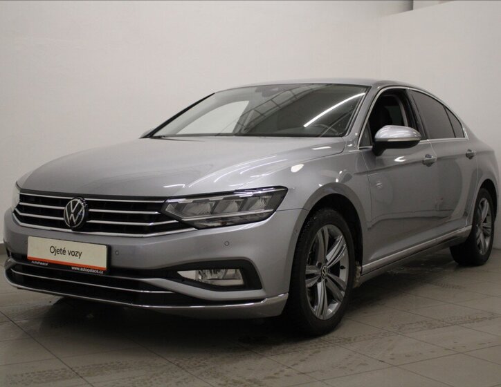 Volkswagen Passat Sedan 2,0 l 110 kw