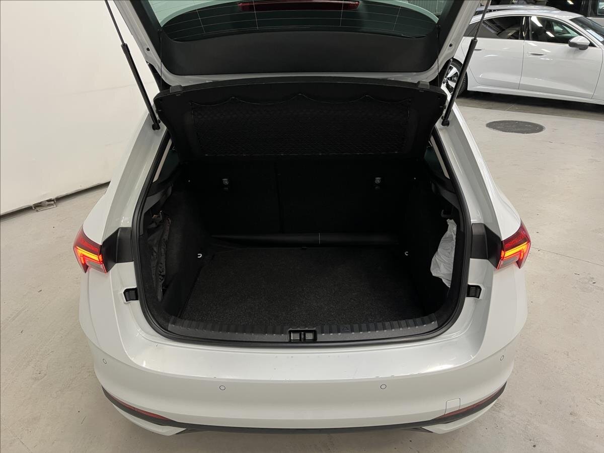 Škoda Scala Hatchback 1,5 l 110 kw