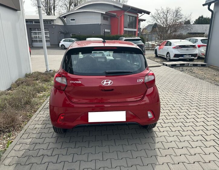 Hyundai i10 Hatchback 998,0 46 kw