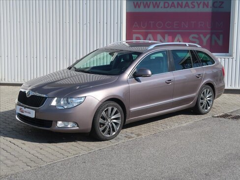 Škoda Superb Kombi 2,0 l 125 kw