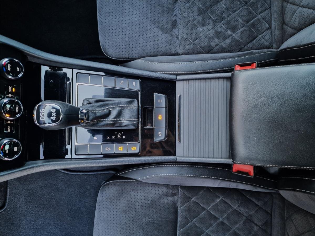 Škoda Superb Kombi 2,0 l 140 kw