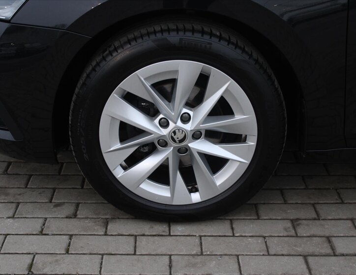 Škoda Octavia Kombi 1,5 l 96 kw