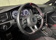 Volkswagen Golf Hatchback 2,0 l 213 kw