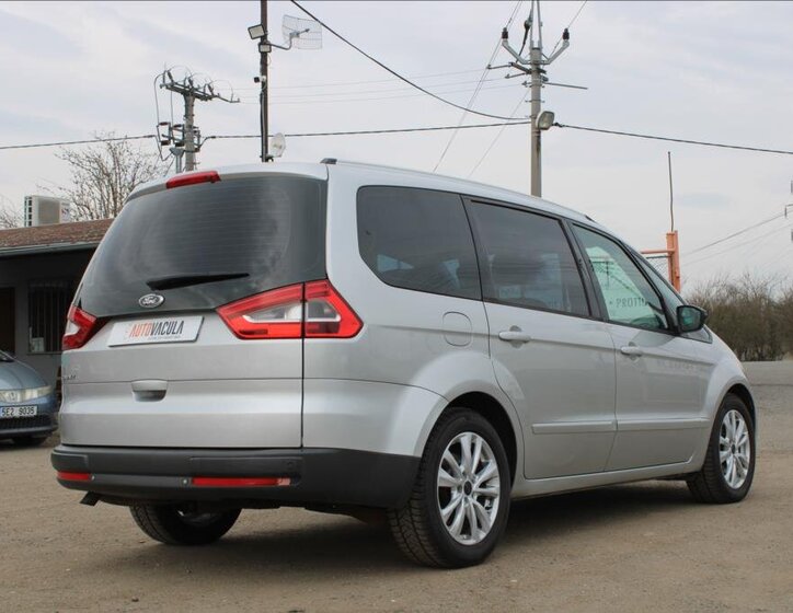 Ford Galaxy Kombi 2,0 l 103 kw