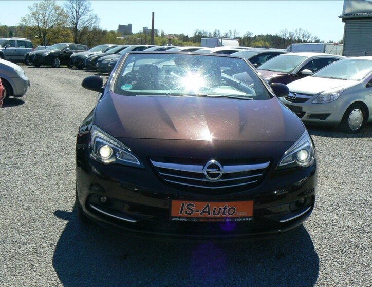 Opel Cascada Kabriolet 1,4 l 103 kw