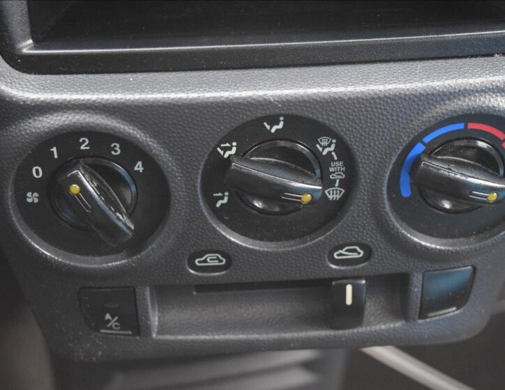 KIA Picanto Hatchback 1,1 l 48 kw