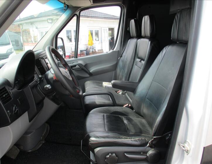 Mercedes-Benz Sprinter 7