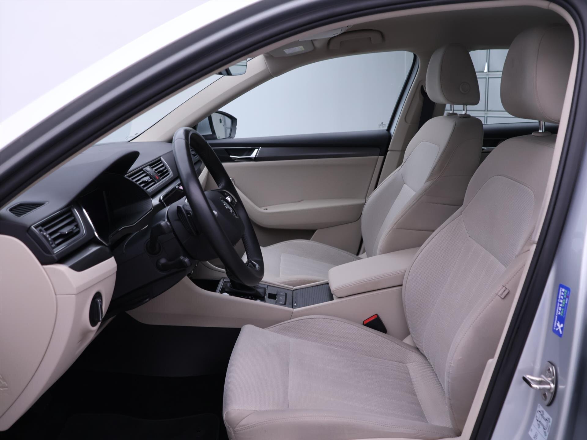 Škoda Superb Liftback 2,0 l 110 kw