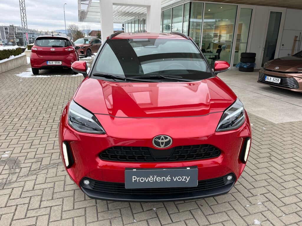 Toyota Yaris Cross SUV 1,5 l 68 kw