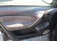 Toyota RAV4 SUV 2,0 l 85 kw