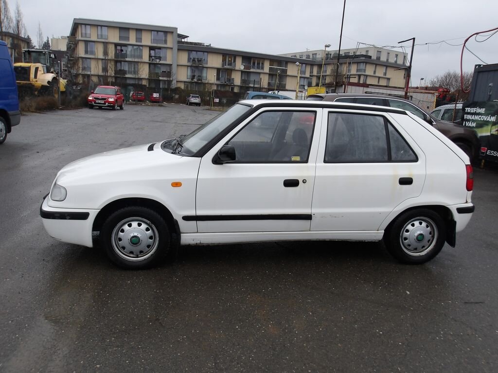 Škoda Felicia Hatchback 1,3 l 50 kw