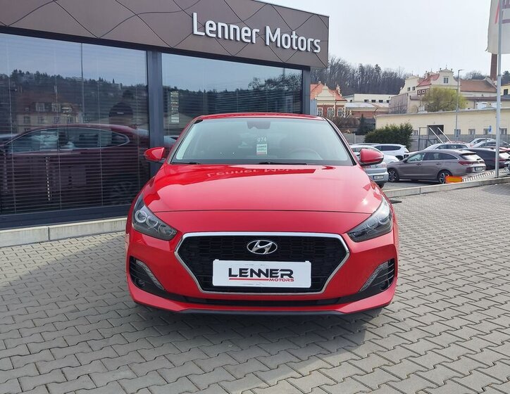 Hyundai i30 Liftback 1,4 l 103 kw