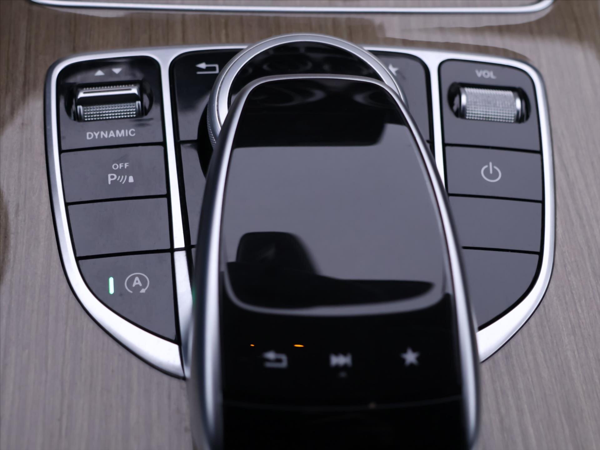 Mercedes-Benz Třídy C Kombi 2,1 l 150 kw