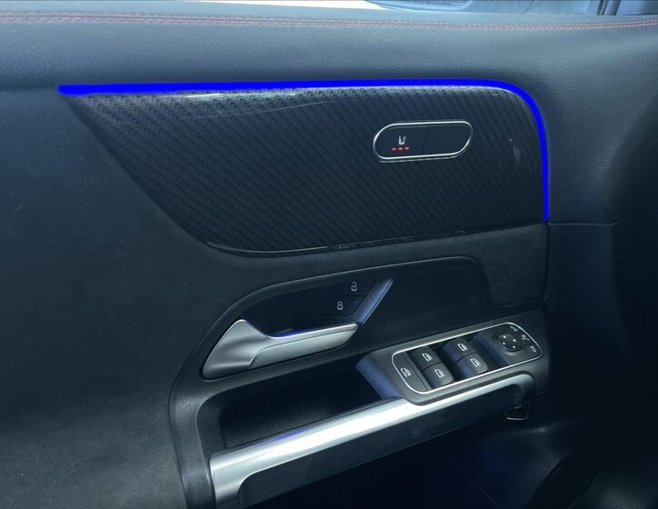 Mercedes-Benz GLB SUV 1,3 l 120 kw