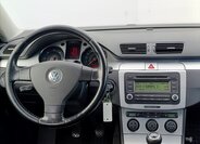 Volkswagen Passat Sedan 2,0 l 103 kw
