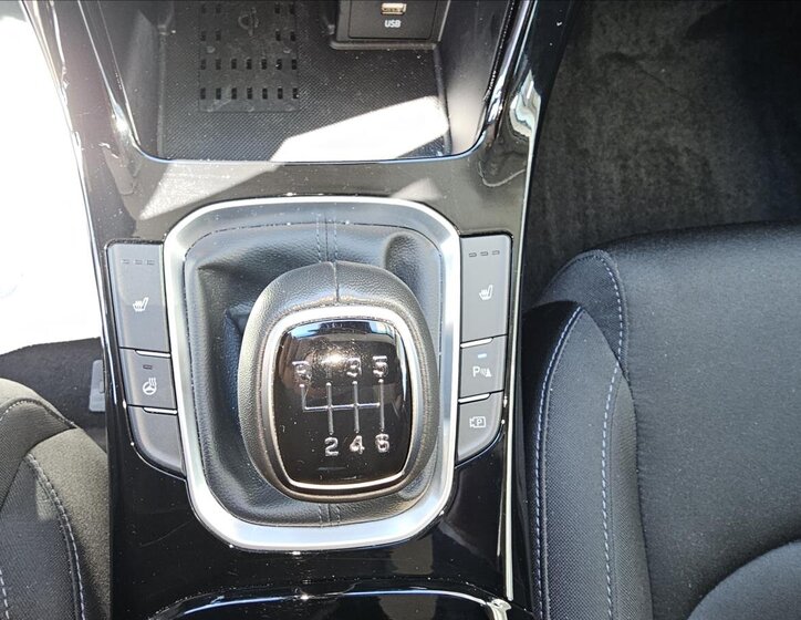 Hyundai i30 Liftback 998,0 73 kw