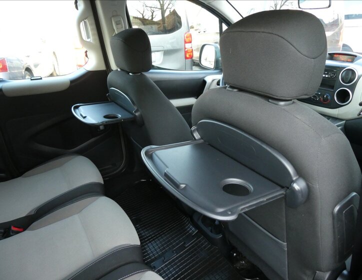 Peugeot Partner Tepee MPV 1,6 l 88 kw