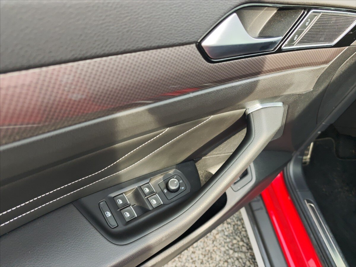 Volkswagen Passat Kombi 2,0 l 147 kw