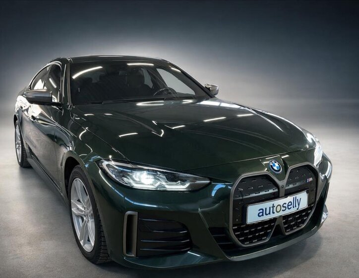 BMW i4 Sedan / Limuzína 0,0 400 kw