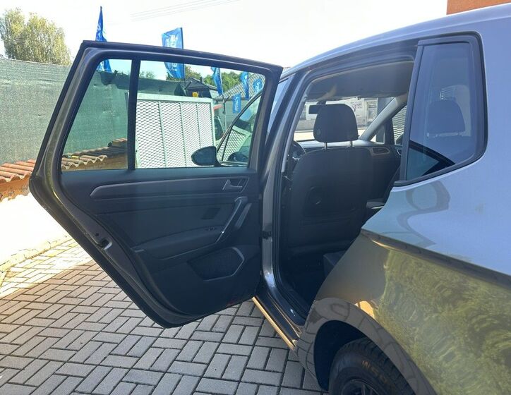 Volkswagen Golf Sportsvan 18