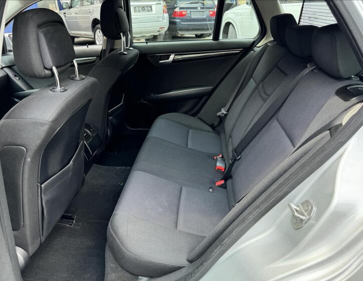 Mercedes-Benz Třídy C 33