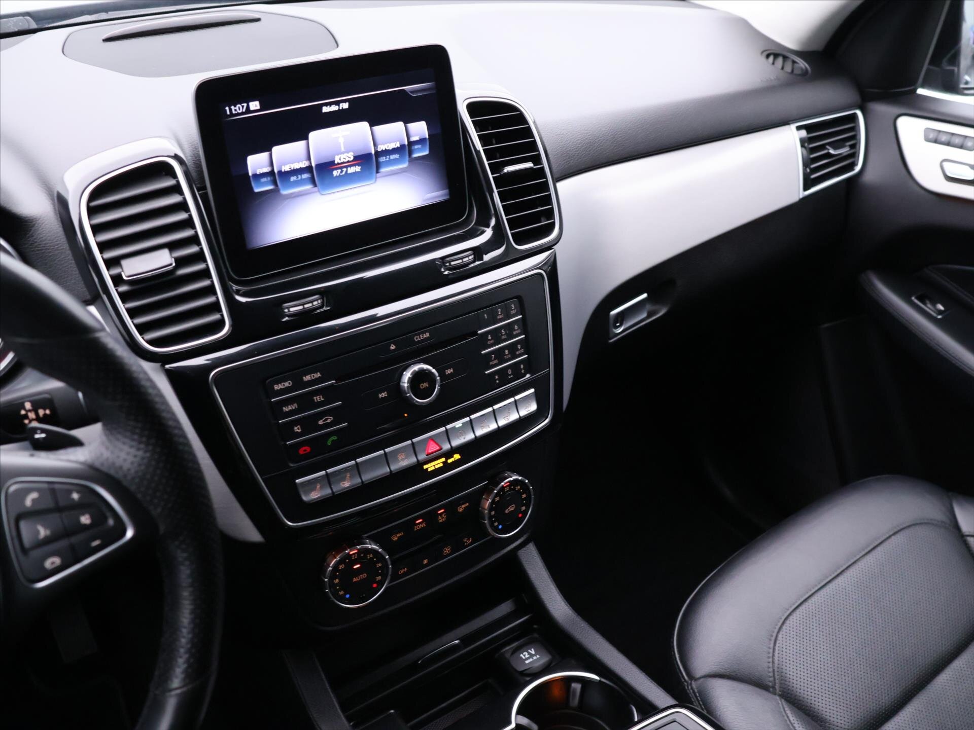 Mercedes-Benz GLE SUV 3,0 l 190 kw