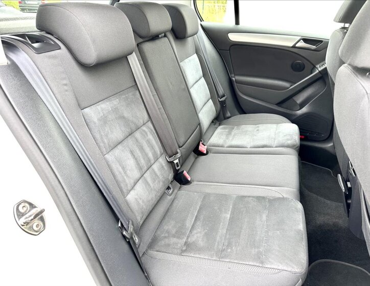 Volkswagen Golf Hatchback 1,6 l 75 kw