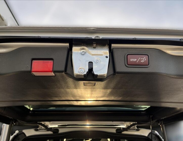 Mercedes-Benz Třídy V MPV 2,0 l 174 kw