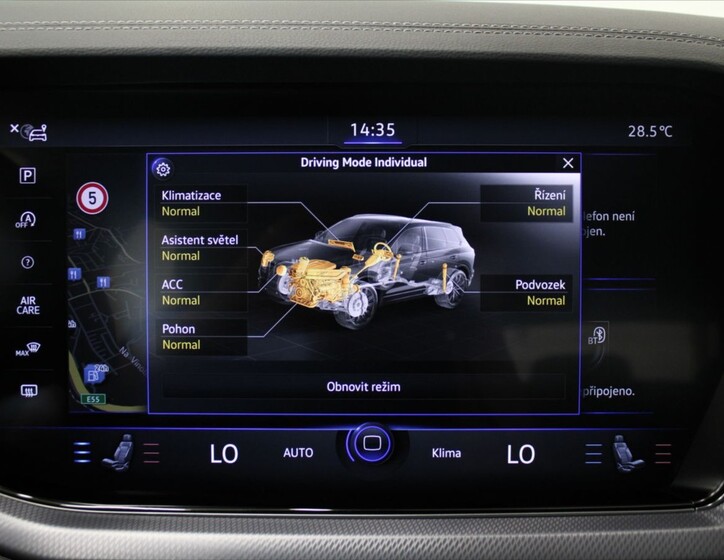 Volkswagen Touareg 11