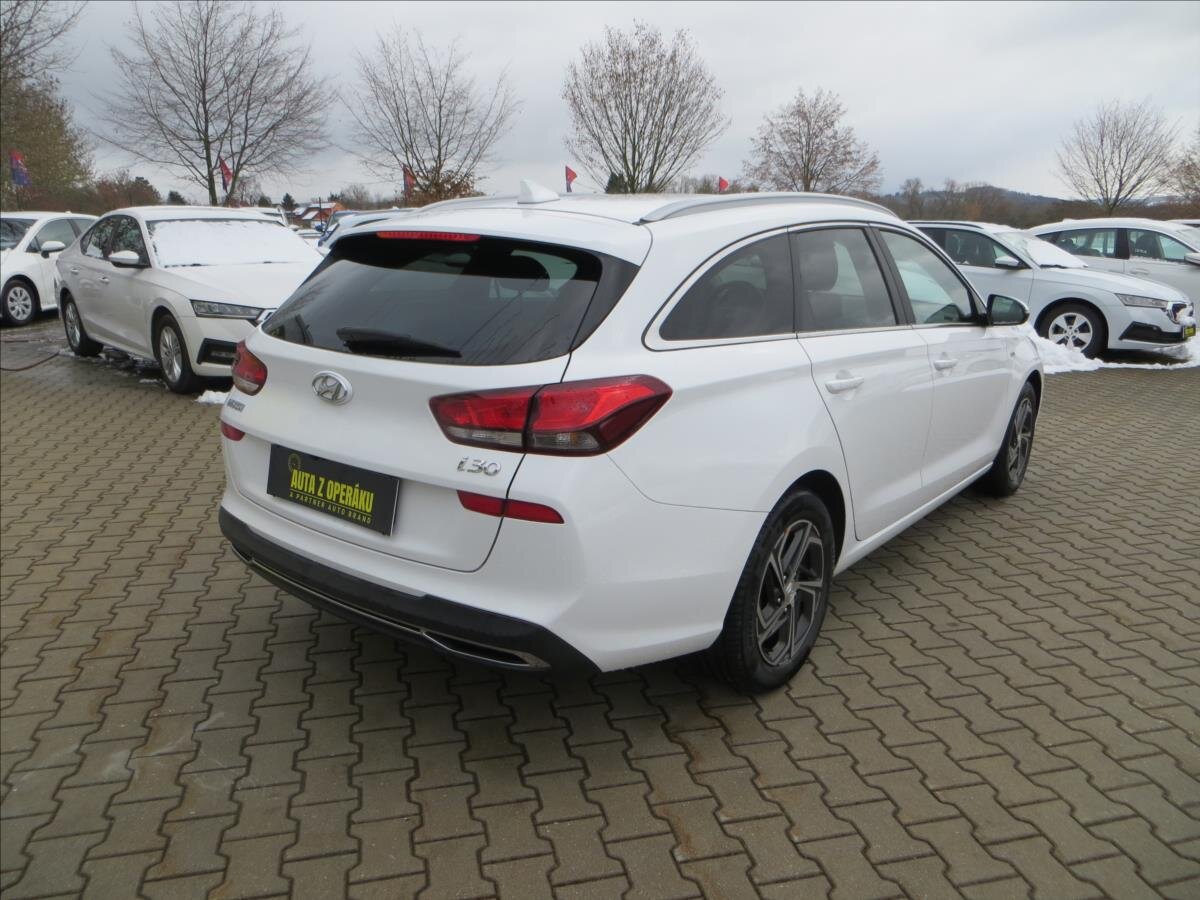 Hyundai i30 Kombi 1,5 l 117 kw