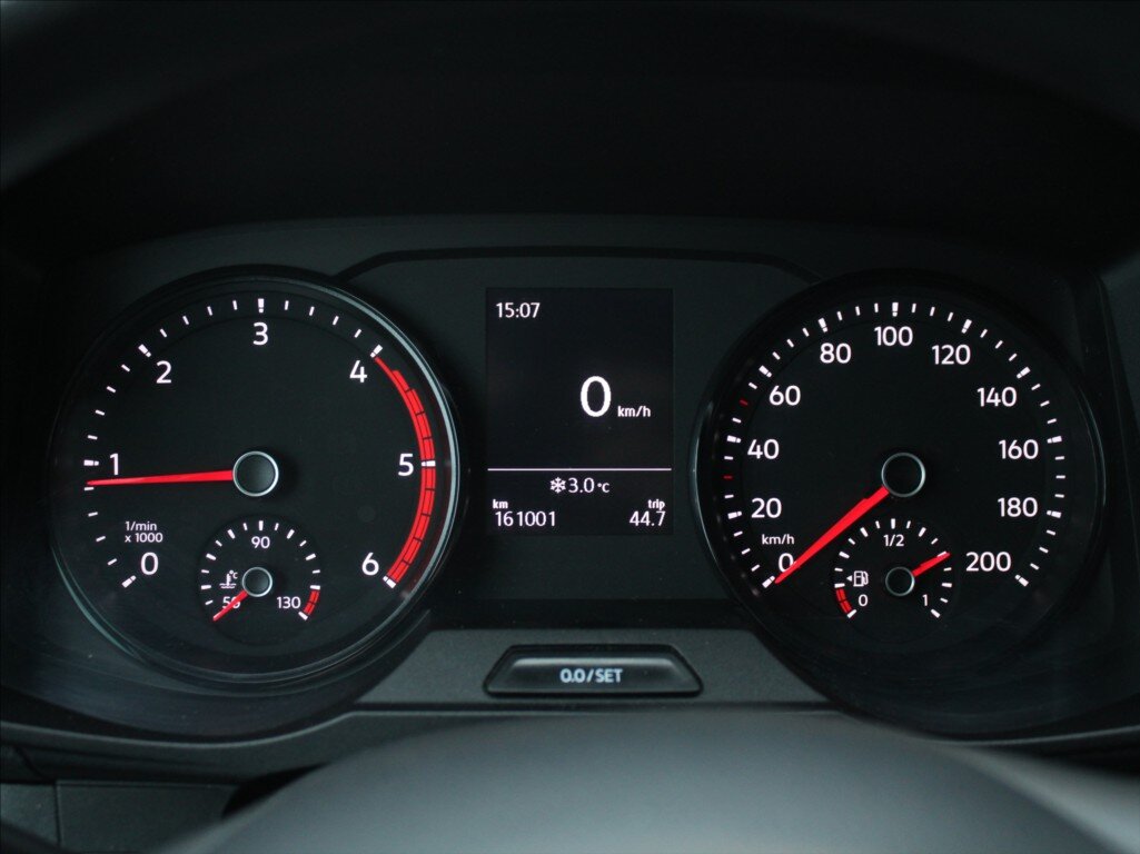 Volkswagen Crafter Skříň 2,0 l 103 kw