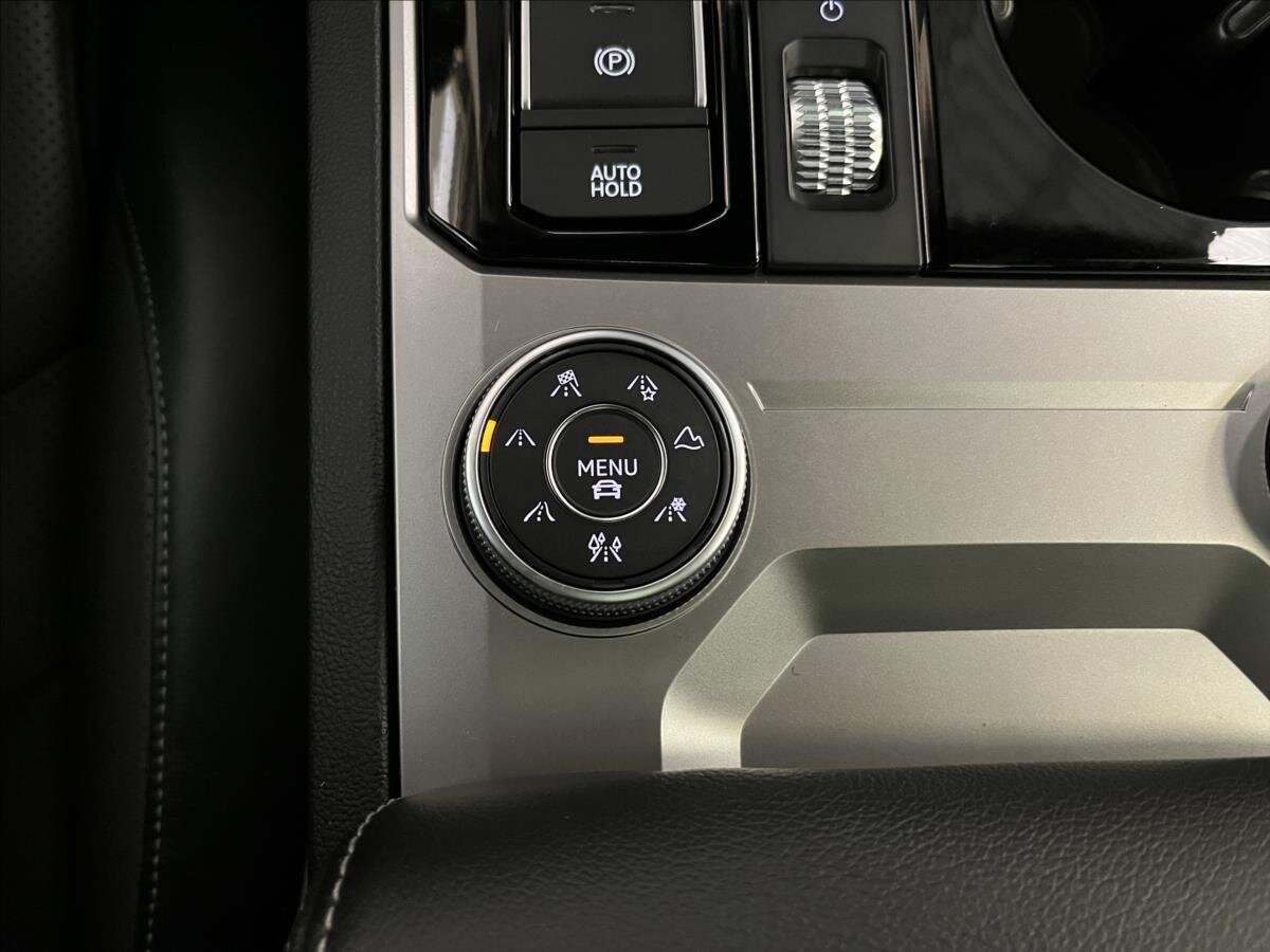 Volkswagen Touareg SUV 3,0 l 210 kw