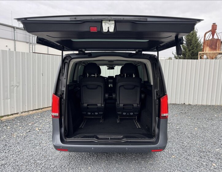 Mercedes-Benz Třídy V Kombi 2,1 l 120 kw