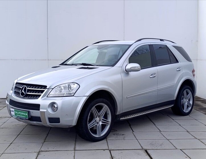 Mercedes-Benz Třídy M SUV / Terénní 3,0 l 165 kw