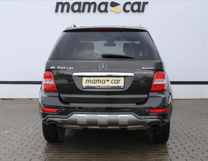 Mercedes-Benz Třídy M SUV / Terénní 3,0 l 165 kw