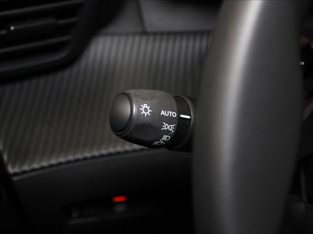 Peugeot 2008 SUV / Terénní 1,2 l 96 kw