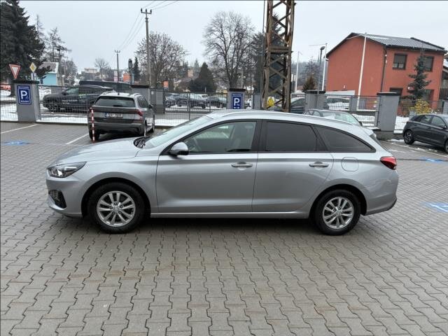 Hyundai i30 Kombi 998,0 88 kw