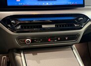 BMW Řada 3 Sedan / Limuzína 2,0 l 140 kw