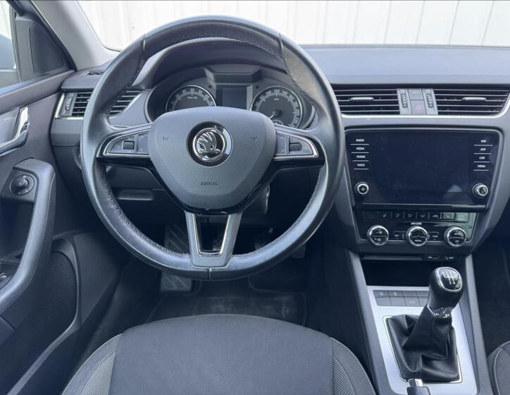 Škoda Octavia 27