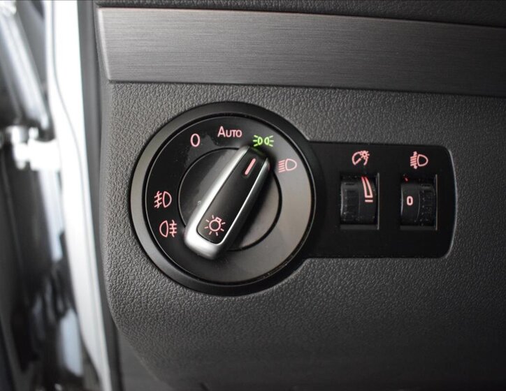 Volkswagen Touran MPV 1,4 l 103 kw