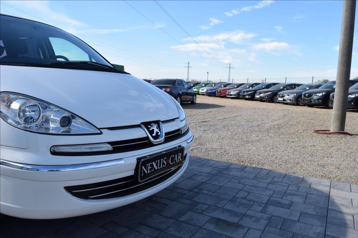Peugeot 807 MPV 2,0 l 100 kw